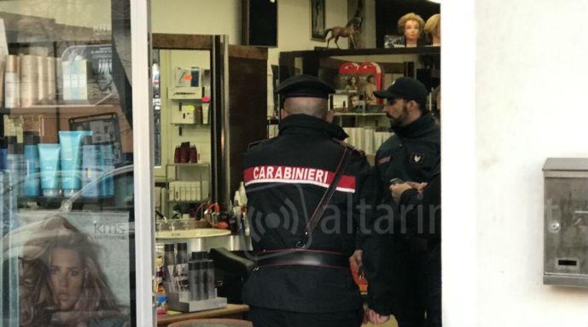 Barba, capelli e cocaina: sgominata rete di spaccio con base in una storica attivit&agrave; a Novafeltria - 