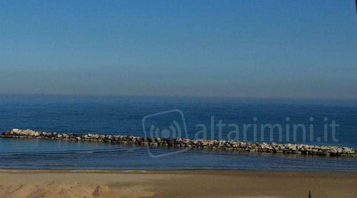 Abbassamento delle scogliere a Rimini Nord, presto intervento a quelle di Viserbella - 