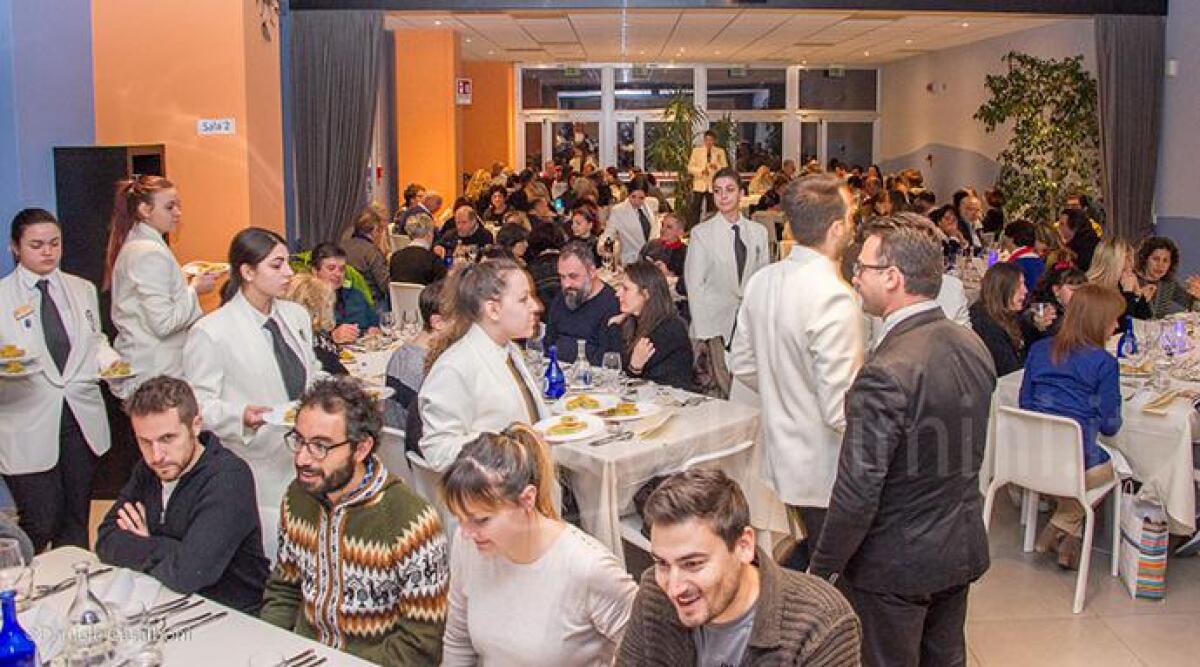 Al via le conversazioni d&rsquo;archeologia 2019, oltre 100 persone per la cena medievale - 