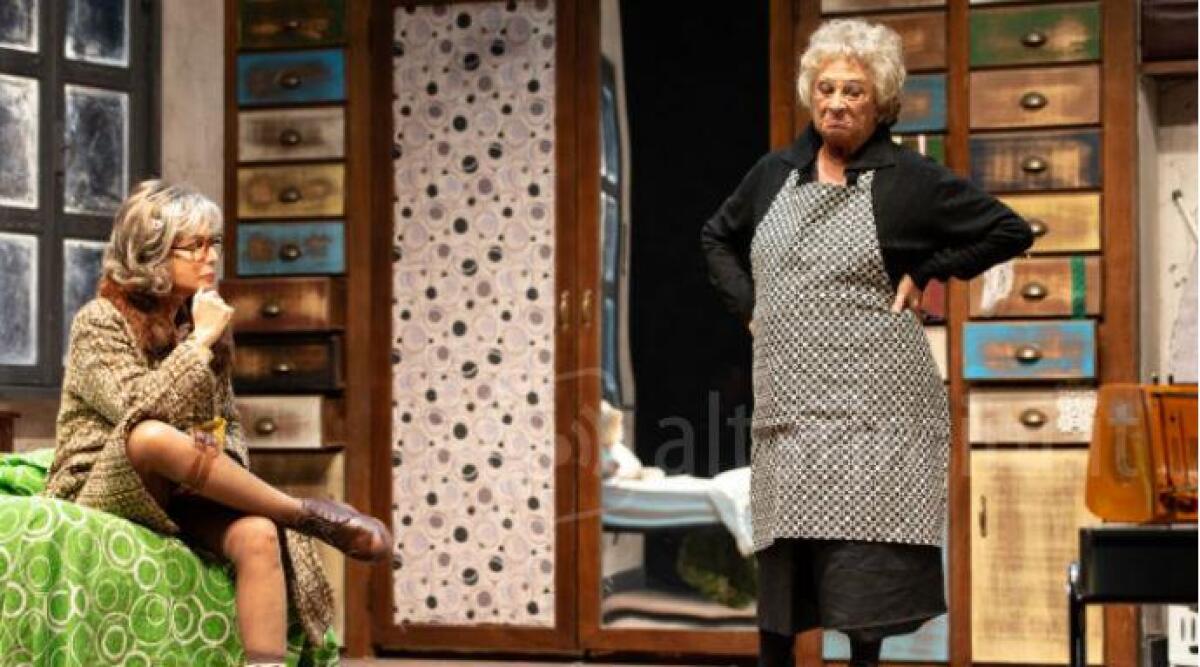 Isa Danieli e Giuliana De Sio in scena al Teatro Galli di Rimini - 
