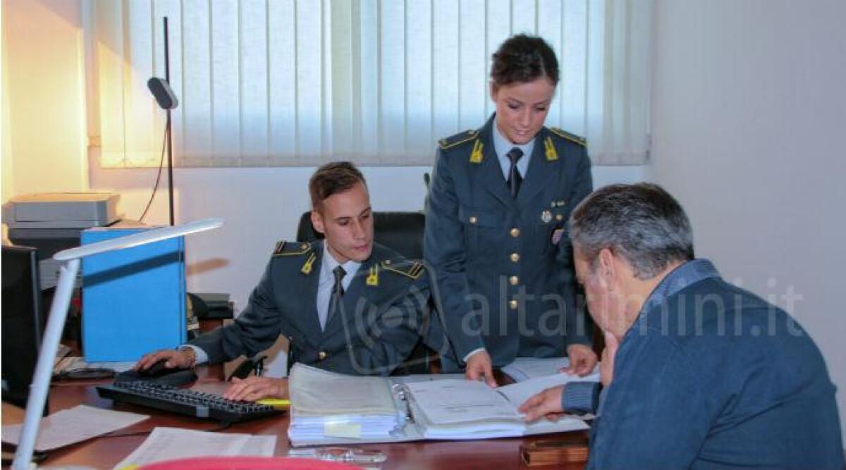 Intasca un milione di euro dal fallimento, nei guai imprenditore santarcangiolese - 