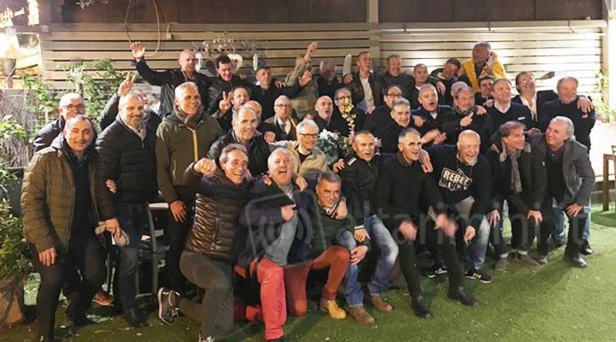 Rimini Calcio, rimpatriata di 40 ex biancorossi delle classi 57-62: anche mister Frisoni e Stacchini - 