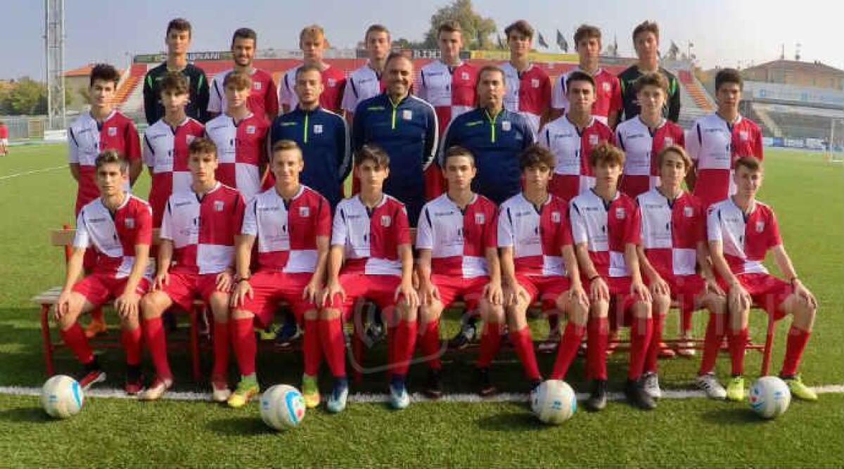 Calcio giovanile, Rimini Calcio: doppio hurr&agrave; di Under 17 e Under 15 nei derby col Ravenna - 