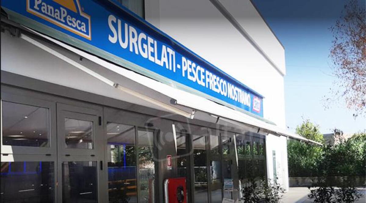 Maxi furto di pesce surgelato, colpo alla 'PanaPesca' di Riccione - 