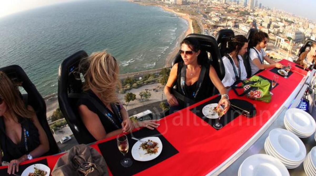 Salta la cena sospesa nel vuoto di Cattolica, clienti rimborsati -