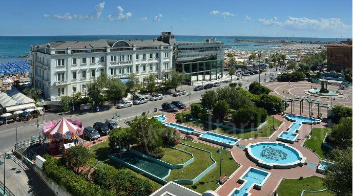 Riapre lo storico hotel Kursaal a Cattolica dopo il restyling - 