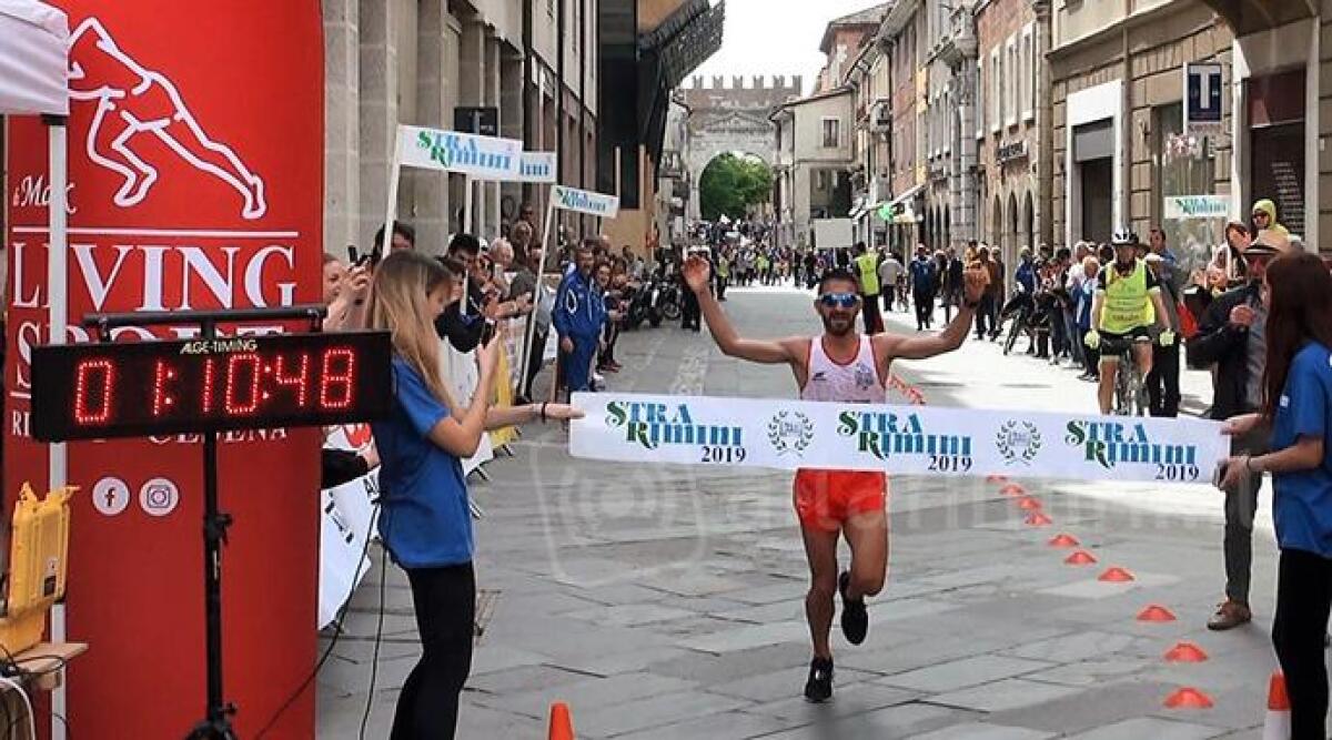 FOTO E VIDEO Gian Luca Borghesi e Federica Moroni vincono la 36esima edizione della Strarimini -