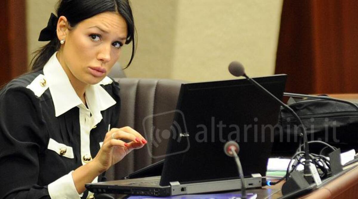 Processo Ruby, Nicole Minetti ai servizi sociali per evitare il carcere - 