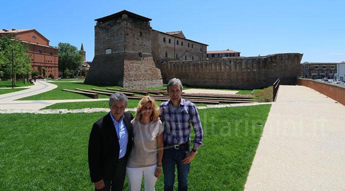 FOTO Piazza Malatesta, conclusa la riqualificazione dell&rsquo;area attorno a Castel Sismondo - 