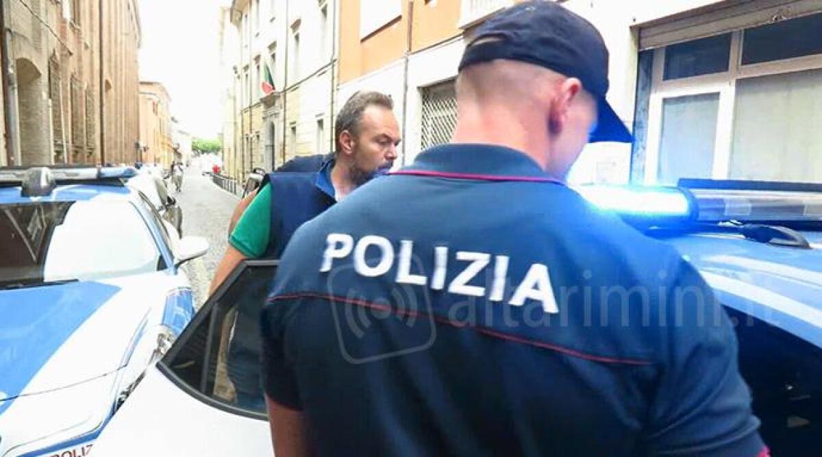 VIDEO Maxi furto in gioielleria, blitz della Polizia: arrestata banda di rumeni - 