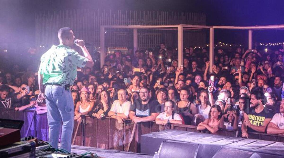 FOTO Pienone al Beky Bay per il concerto di Mahmood, vincitore di Sanremo 2019 - 