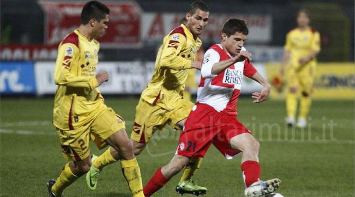 Calcio C, il bomber riminese Mattia Marchi firma un triennale con la Reggiana - 