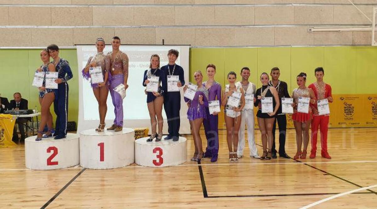Rimini, successo per il gruppo folk le Sirene Danzanti ai World Sport Games - 