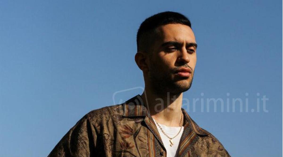 Mahmood, Federico Baroni e 12 ore di musica, arriva al Beky Bay il Riviera Beach Festival -