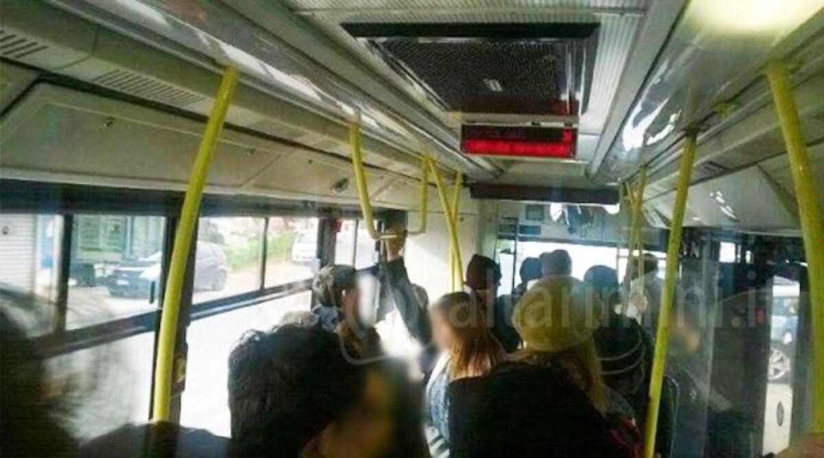 Multati sull'autobus quando la macchinetta era fuori servizio: la protesta di una mamma - Foto di repertorio