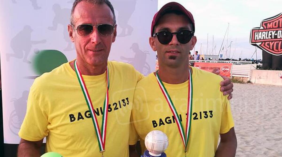 Primo torneo di beach bocce a Cattolica, la coppia Temporali-Rotondi si aggiudica la cima del podio -