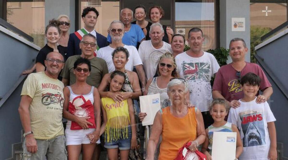 Famiglie fedelissime della vacanza a Rimini premiati dall'assessore Morolli - 
