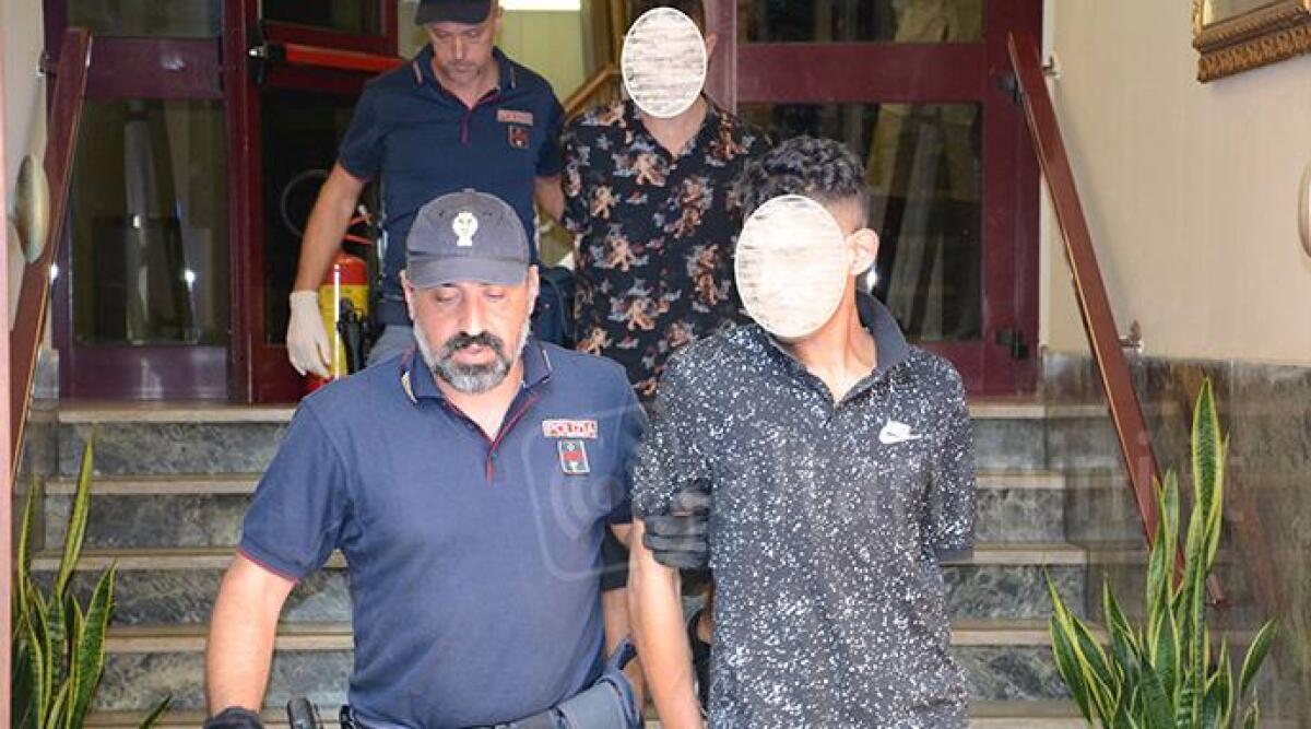 Rimini: ecco come i pusher vendono la droga. Due Arresti - 