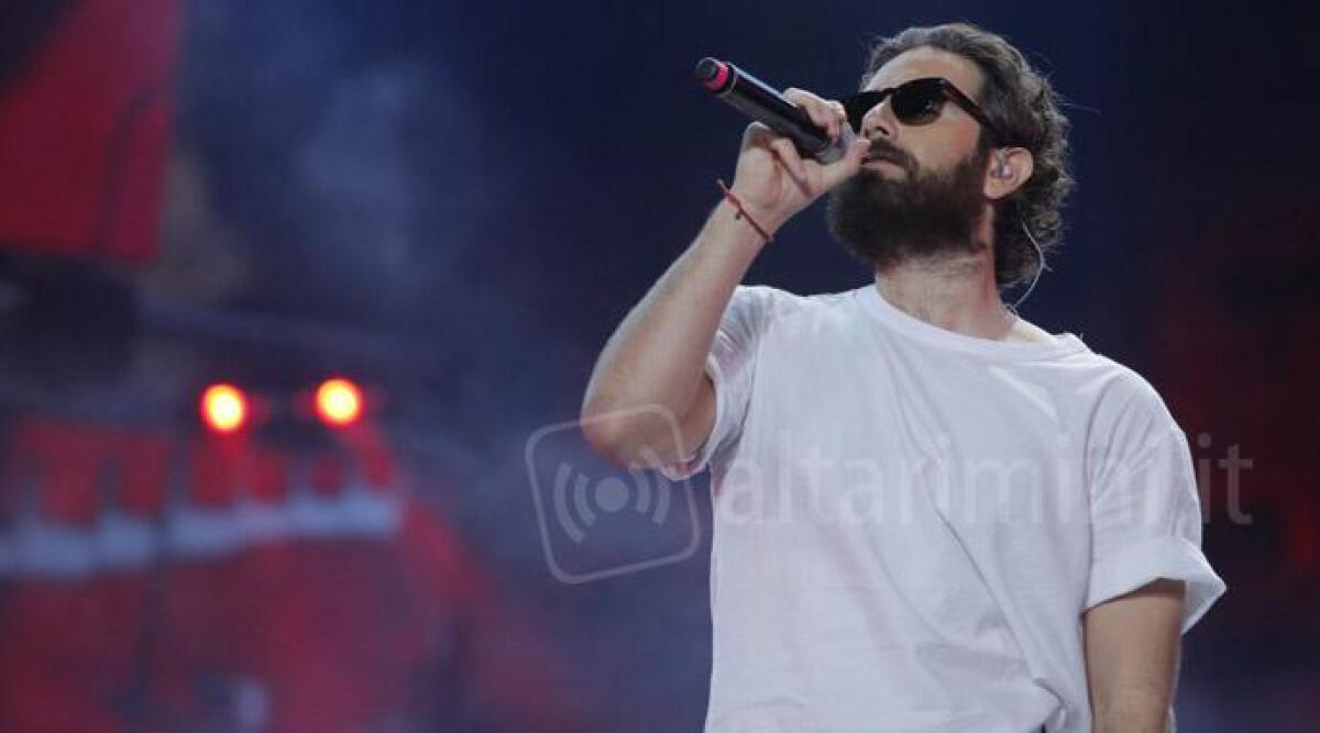 Ecco come partecipare allo speciale concerto di Tommaso Paradiso a Riccione - 