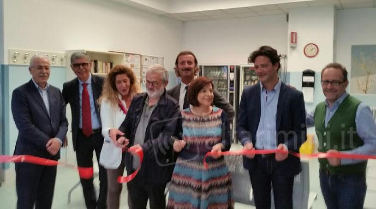 Rimini, inaugurata nuova sede dei servizi di salute mentale. Consumo alcol e fumo: i dati - 