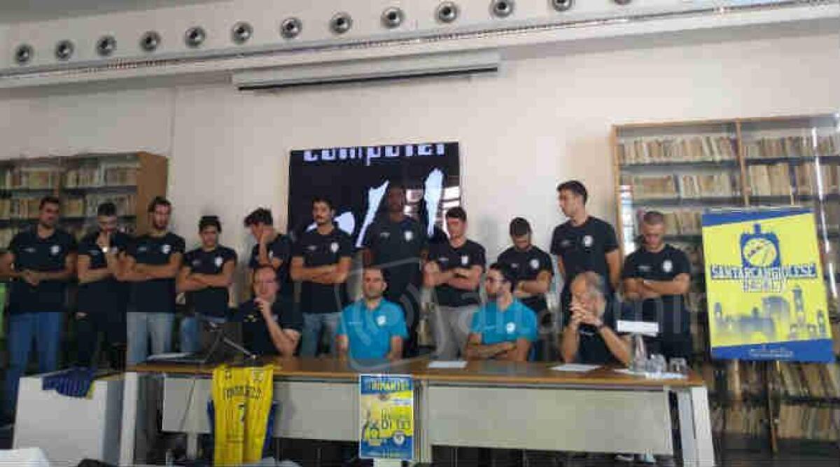 Basket C Silver, Santarcangiolese: alzati i veli su maglia e roster. Stasera debutto casalingo con Novellara (ore 21) -