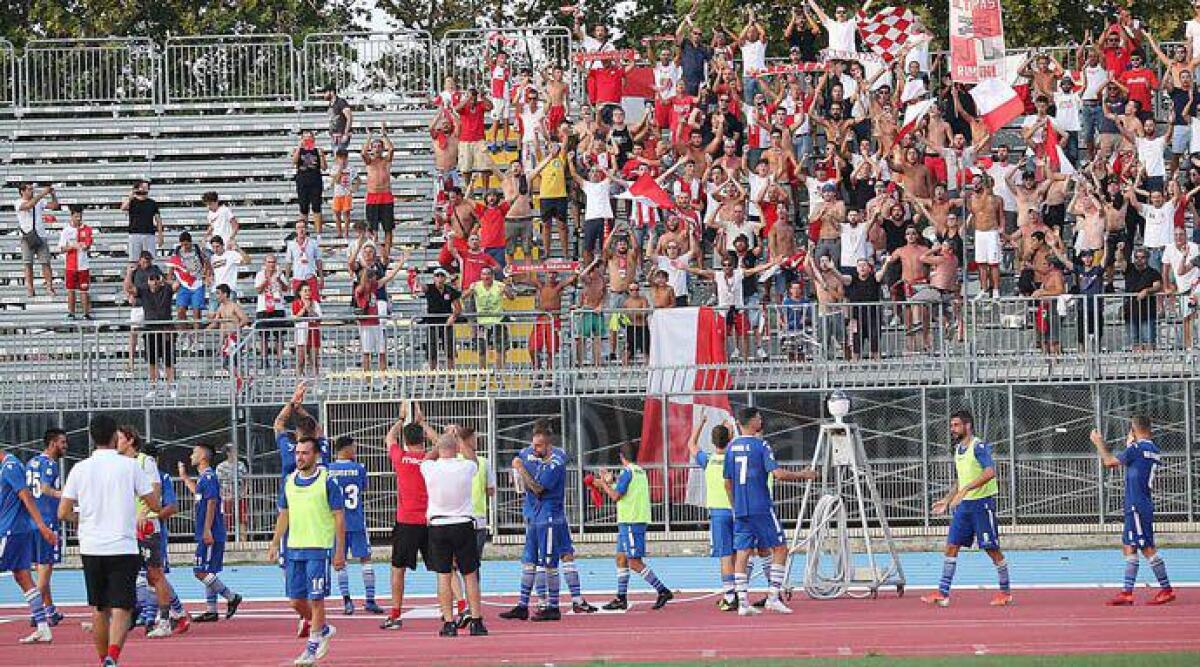 Rimini Calcio, la Curva Est alla squadra: 'Vogliamo gente che lotta'. E invita Grassi ad andarsene - 