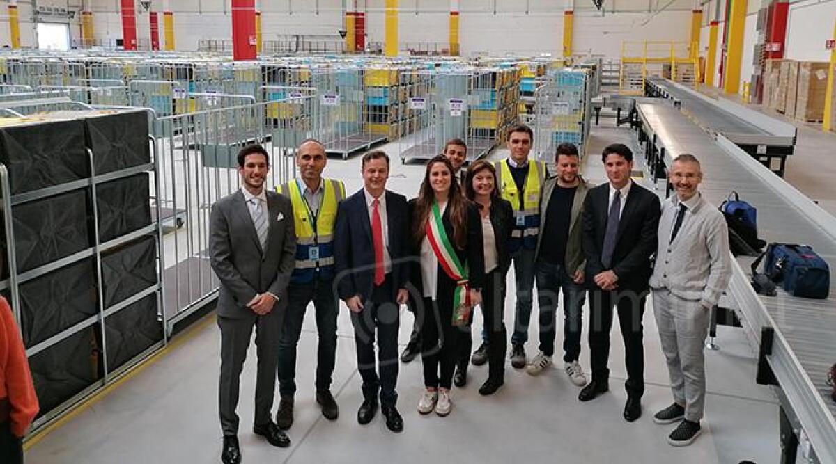 VIDEO Ecco com'è il nuovo stabilimento logistico di Amazon a Santarcangelo di Romagna -