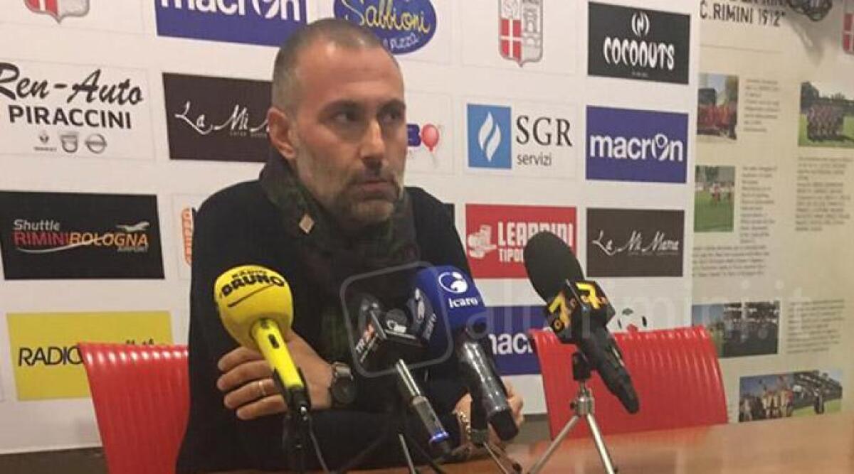 Rimini Calcio, il dg Mercuri: 'Prestazione indegna, la società si scusa coi tifosi'. Cioffi in bilico -