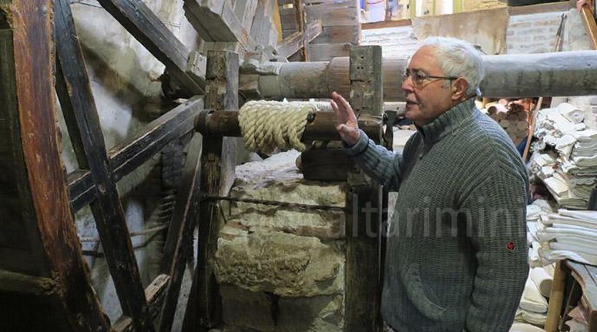 La famiglia Marchi dell'omonima stamperia premiata con l'Arcangelo d'oro 2019 -