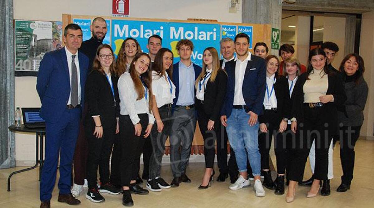 Santarcangelo, studenti del Molari a lezione da imprenditori e lavoratori -