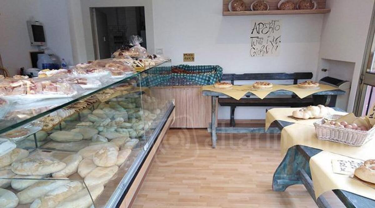 Ponte di Verucchio chiuso, attività in crisi. Forno Marecchia: "Stiamo pensando di chiudere" -
