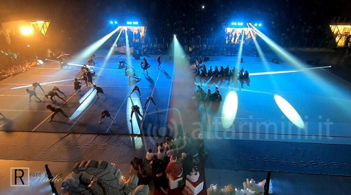 Gal&agrave; di fine anno della ginnastica Riccione: presenti 500 atleti e 1.500 persone - 