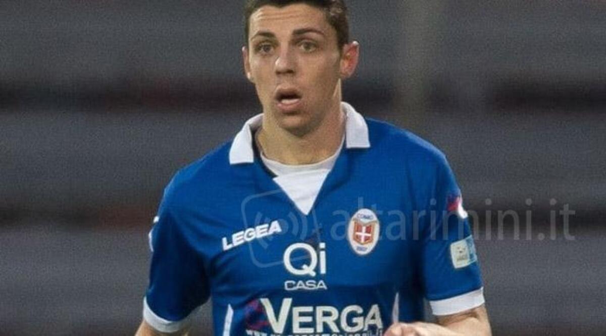 Rimini Calcio, arriva il difensore centrale Ambrosini. Colella lo ha allenato al Como - 