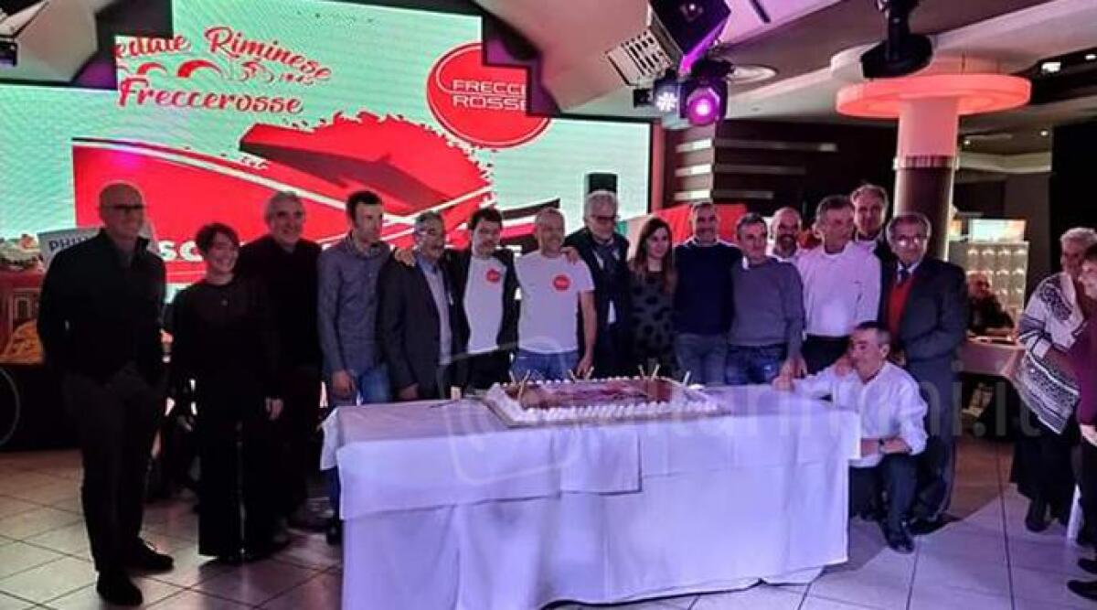 Ciclismo, la festa delle societ&agrave; Pedale Riminese e Frecce Rosse - 