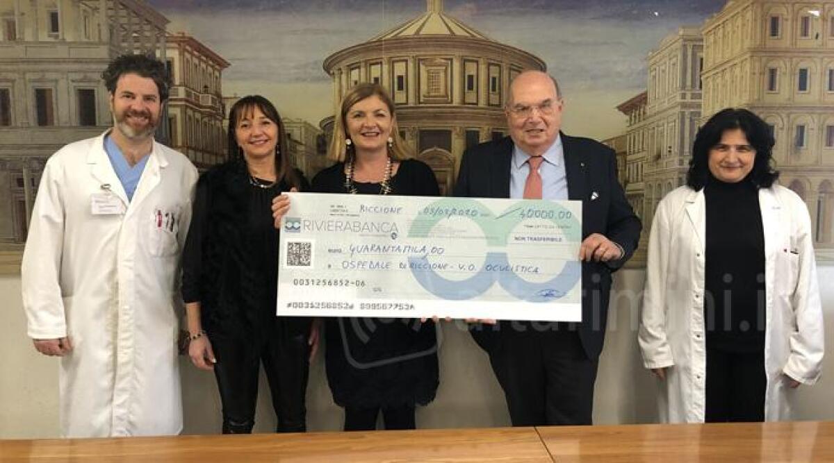 RivieraBanca dona strumento raro all'oculistica dell'ospedale Ceccarini di Riccione - 