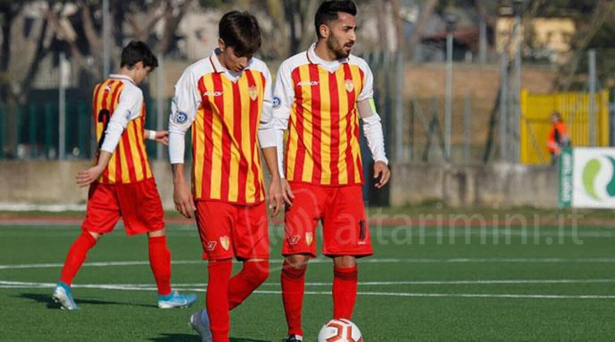 Calcio D: buon punto del Cattolica sul campo del Real Giulianova (1-1) - 