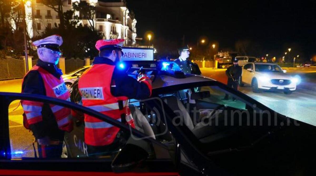 Rimini, guida in stato di ebbrezza, intensificati i controlli dei Carabineiri nel weekend - 