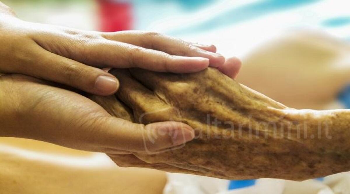 Rimini, primo corso per Assistente Familiare rivolto a donne disoccupate - 