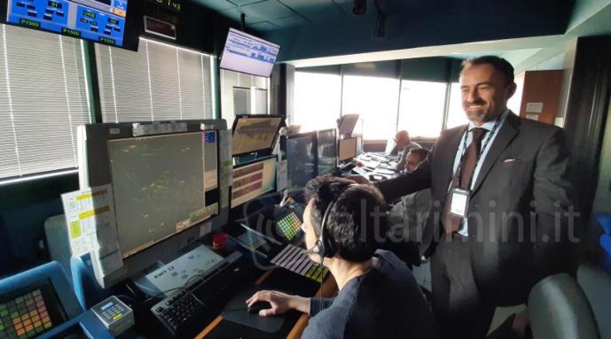 La sicurezza in volo si fa da terra: ce lo spiega Pier Luca Larghetti, direttore Enav di Novafeltria - 