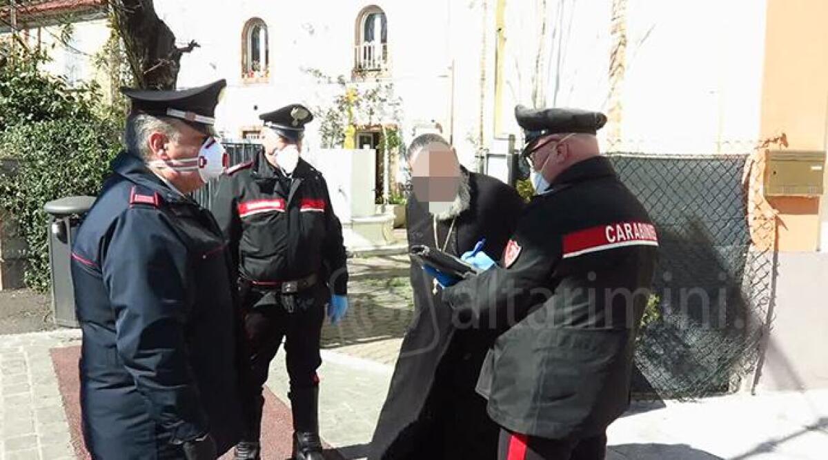 VIDEO Segnalano messa alla Chiesa Ortodossa nonostante i divieti, ma è falso allarme -
