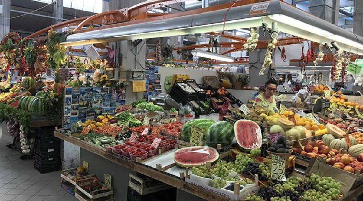 Mercoled&igrave; 29 aprile riapre il mercato di Rimini, solo banchi alimentari - 