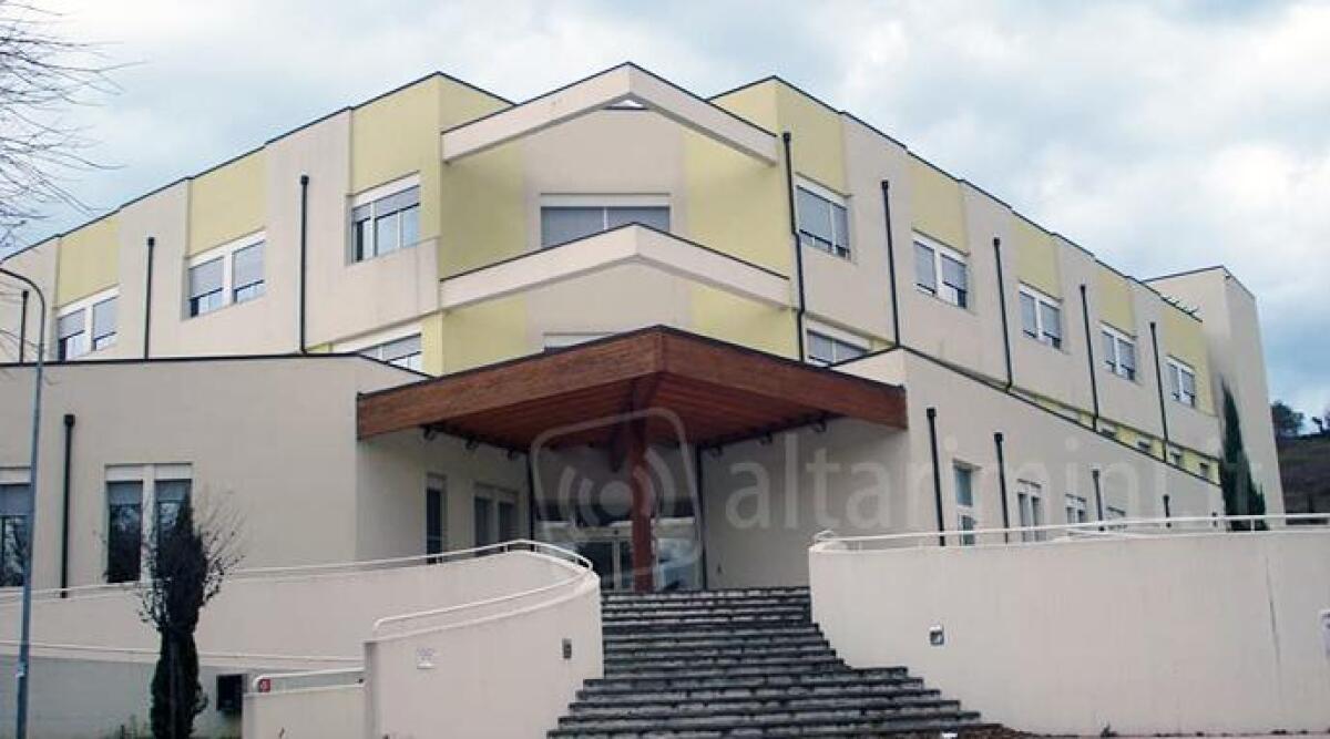 Gli artisti dell'accademia Incisione Artistica insieme per l'ospedale di Pesaro -
