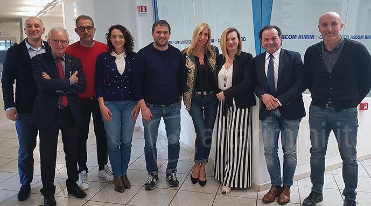 Sottocodici Ateco fanno ripartire traslochi e consegne, ma non i negozi di arredamento. La protesta -