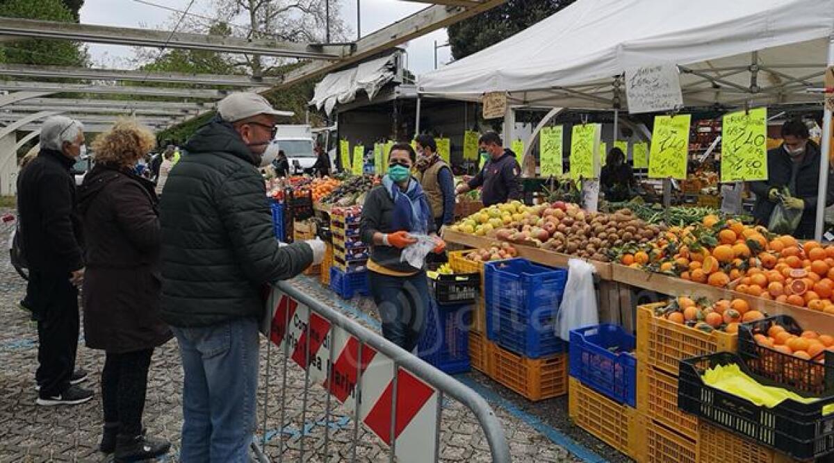 A Bellaria il mercato di mercoled&igrave; e il mercatino dei produttori agricoli di domenica si spostano - 