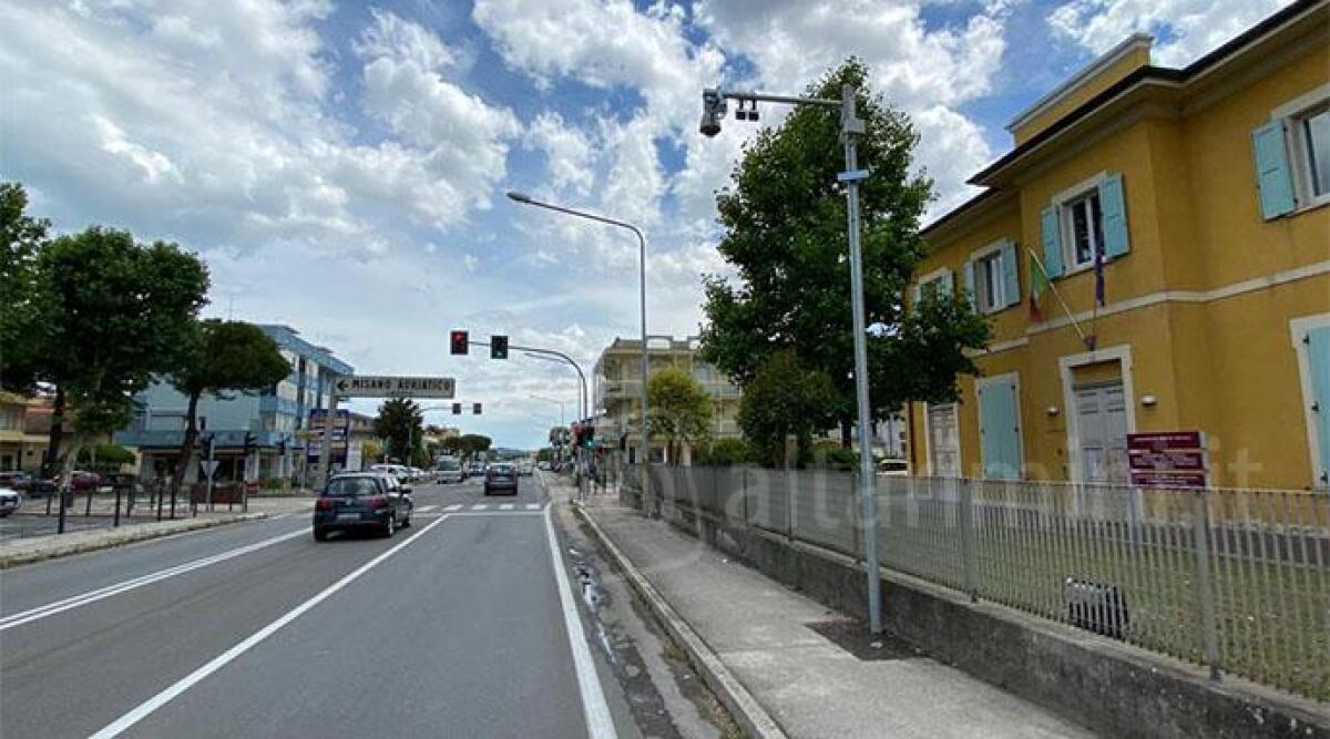 Due nuovi VistaRed a Misano: "Troppi passaggi a semaforo rosso" -