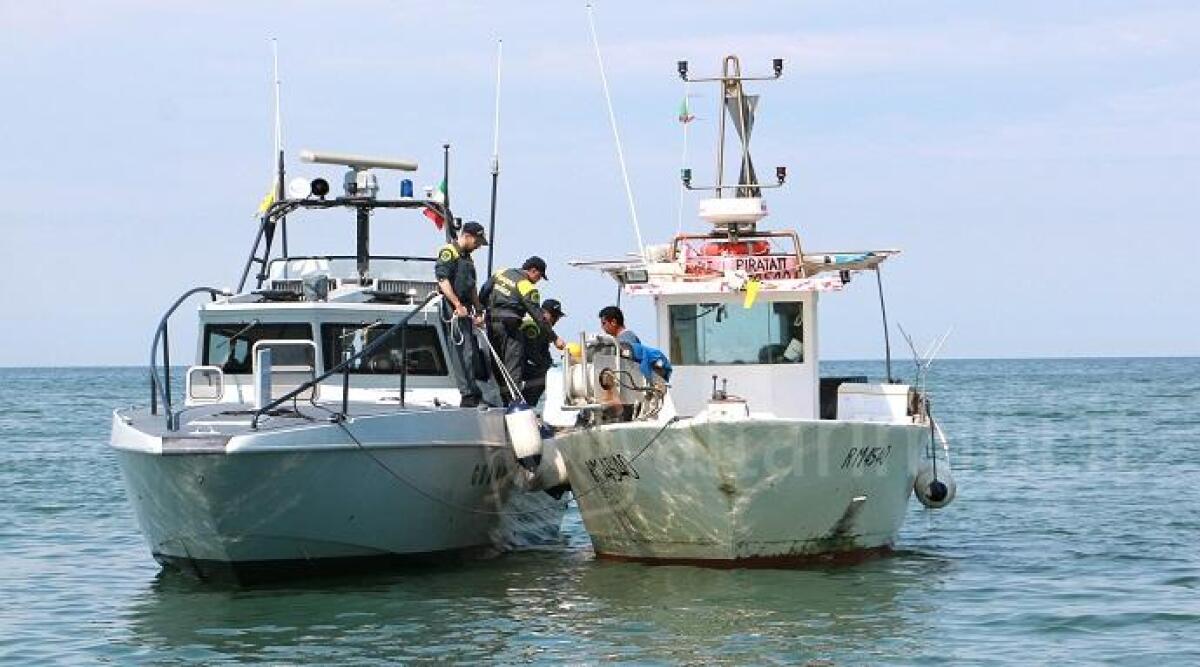 Rimini, oltre mille missioni di pattugliamento in mare per la Finanza nel 2019 -