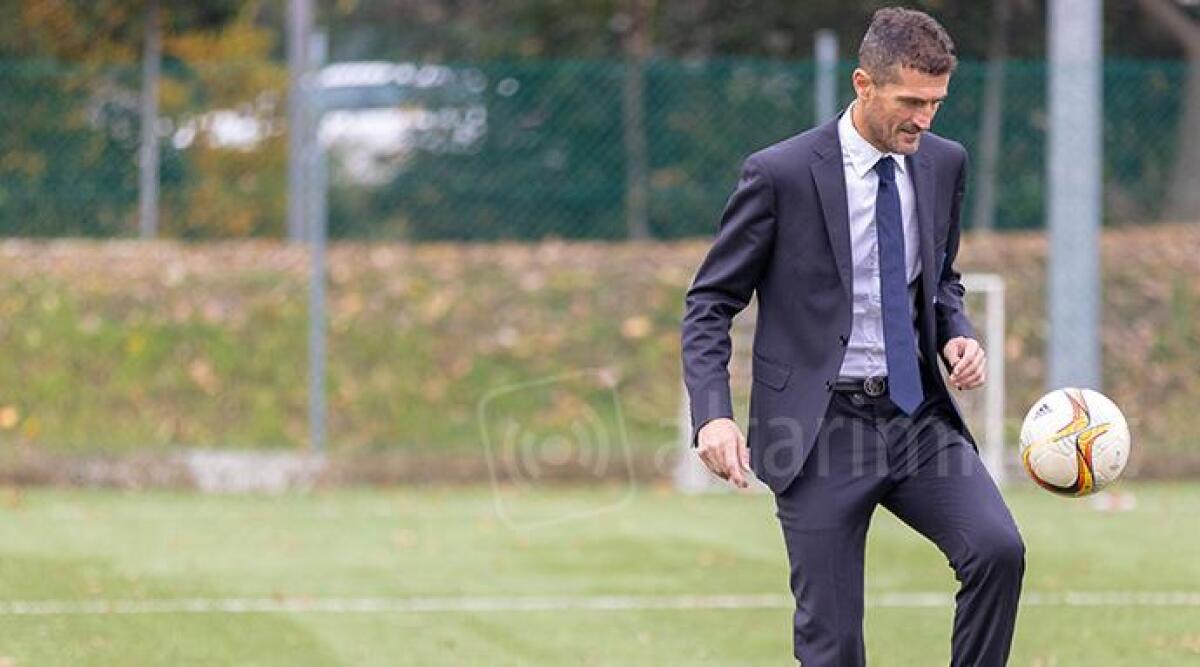 Calcio: Ivan Zauli guider&agrave; allenatori e giovani calciatori dell'Atletico Viserba - 