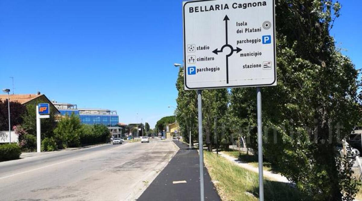 Bellaria Igea Marina: sistemati i marciapiedi di via Ravenna - 