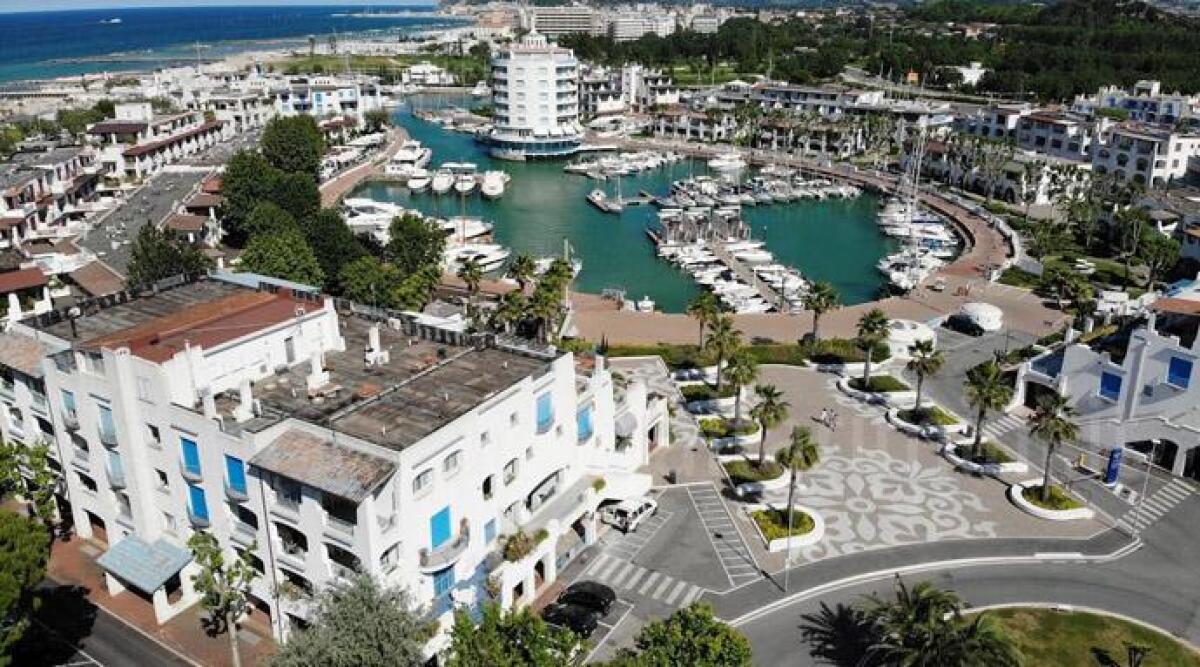 L'offerta turistica di Misano Adriatico si arricchisce con i salotti letterari a Portoverde -