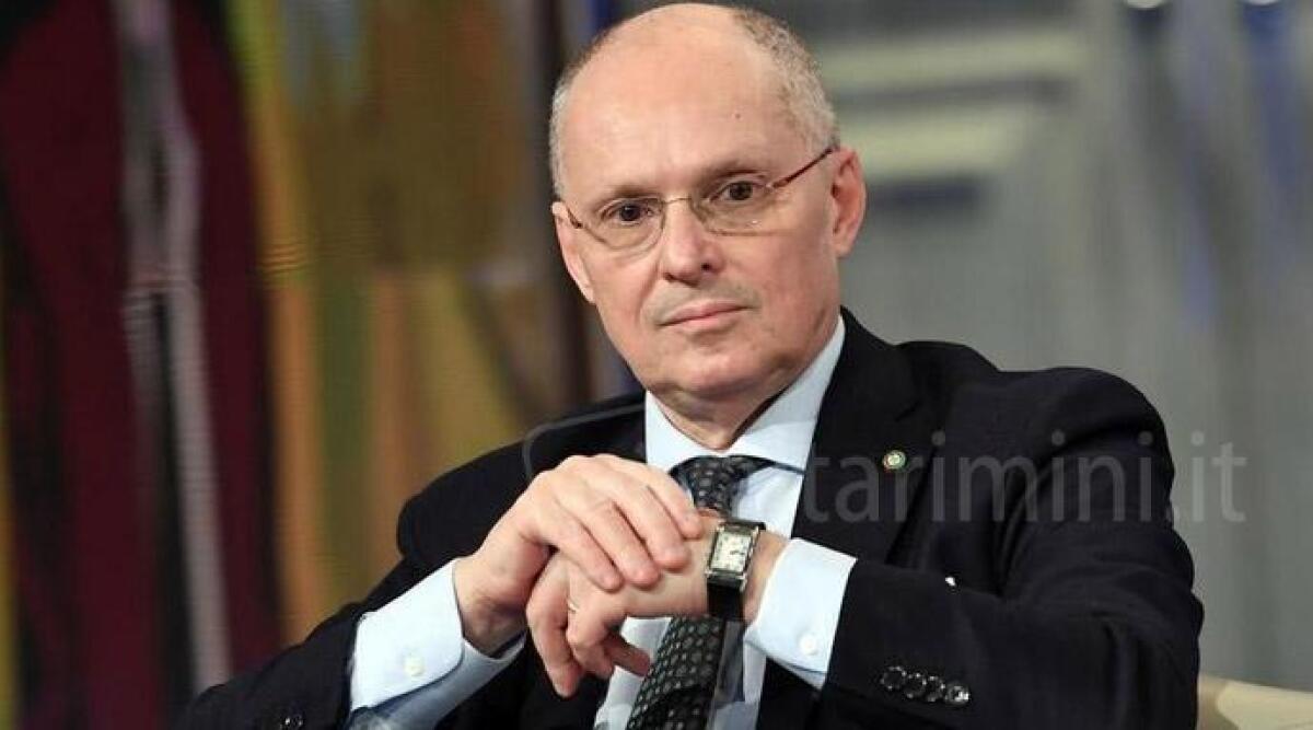 Dietrofront del consulente Ricciardi: 'Le scuole vanno riaperte e lo saranno" -